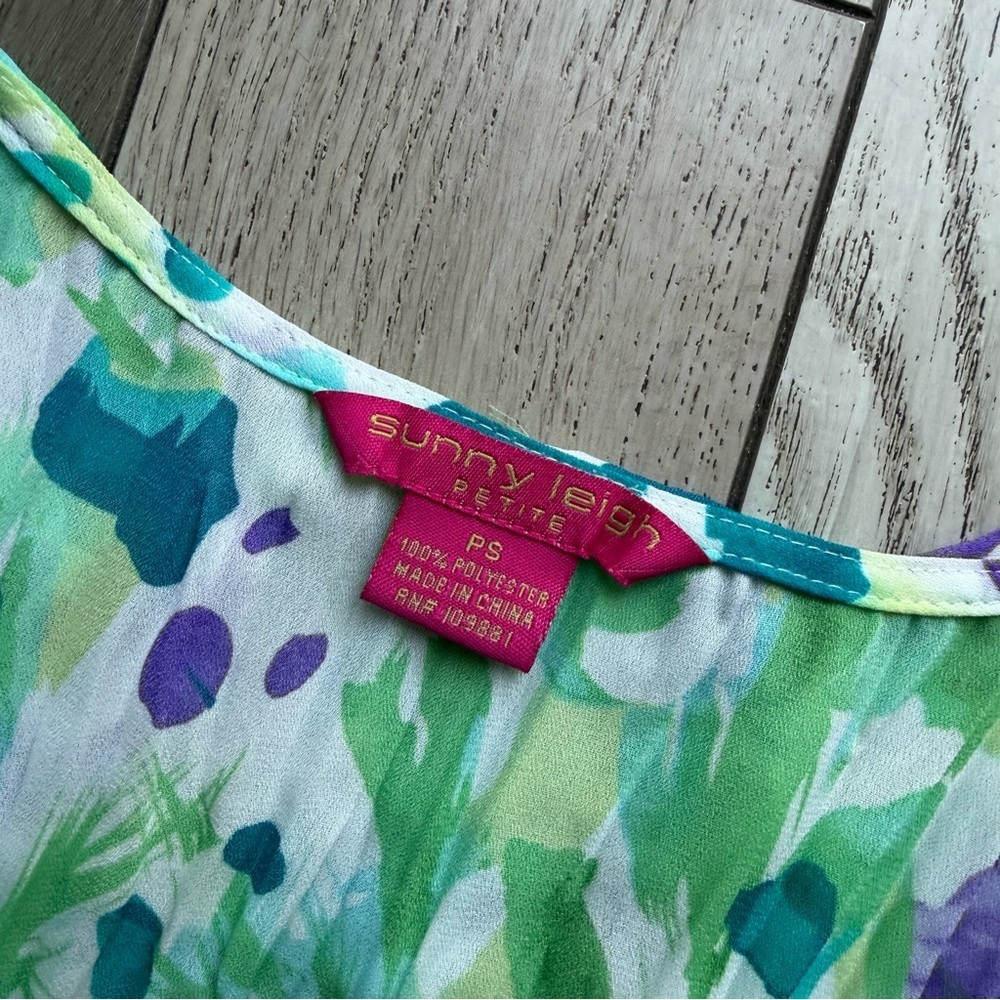 Sunny Leigh Multicolor Petite Floral Blouse - Picture 3 of 6